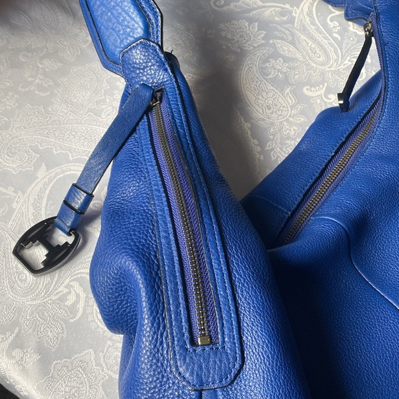 Halston leather boho bag - Picture 9 of 10